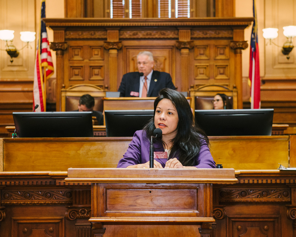 Brenda López Romero en el Capitolio de Georgia
